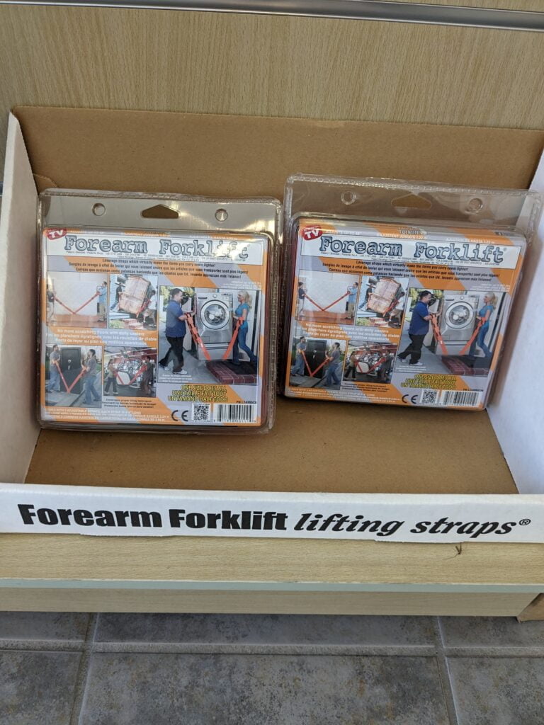 Forearm forklift moving straps at ustor